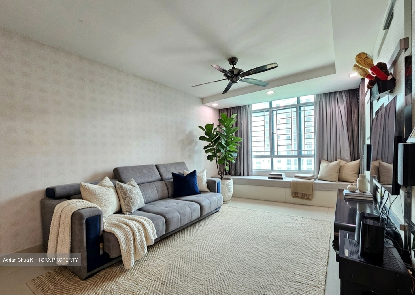 Blk 182 Edgefield Plains (Punggol), HDB Executive #565352191